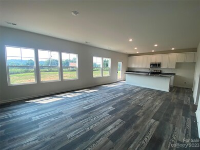 144 Salem Springs Ln unit 6, Statesville, NC 28625 - photo 3