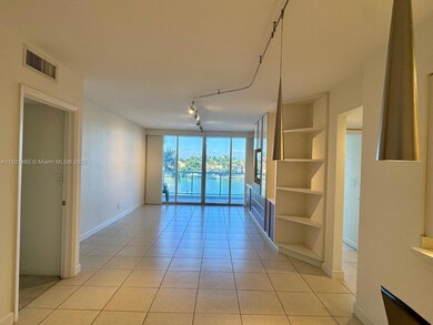 5600 Collins Ave unit 4H, Miami Beach, FL 33140 - photo 6