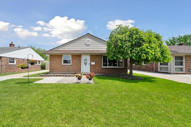 05-18711-Koester-St-Riverview-MI-48193-W