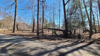 1001 NE Lakeshore Dr, Millville, NJ 08332 - photo 3