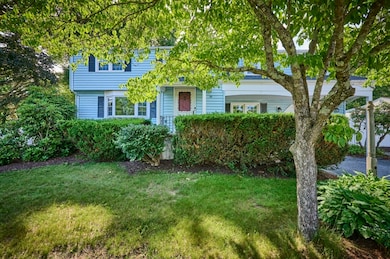 10 Locust St, Burlington, MA 01803 - photo 2