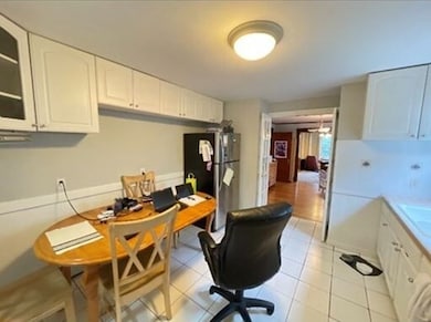 12 Griswold St unit 1, Cambridge, MA 02138 - photo 4