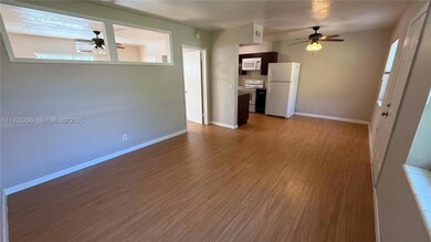1310 NE 14th Ave unit 2, Fort Lauderdale, FL 33304 - photo 2