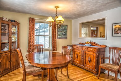 22 Orchardview St, West Springfield, MA 01089 - photo 5