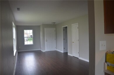 1631 Turning Leaf Dr, Franklin, IN 46131 - photo 5