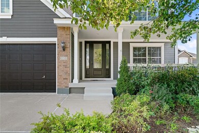 610 Duncan Cir, Raymore, MO 64083 - photo 2