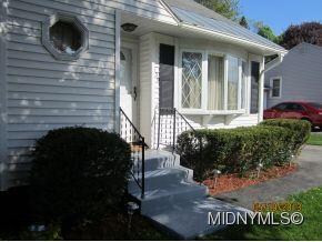 Landscaped w/Great Curb Appeal
