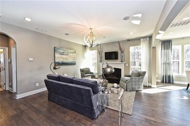 1604 Thatcher Crossing unit 10, Clover, SC 29710 - photo 3