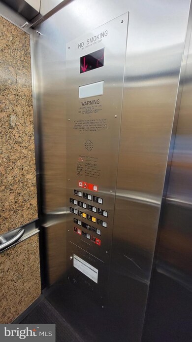 Riverside unit A807, Washington, DC 20024 - photo 4