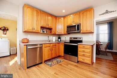 3019 Chestnut St, Lafayette Hill, PA 19444 - photo 6