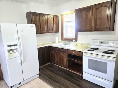 322 S Hemlock Rd, Hemlock, MI 48626 - photo 5