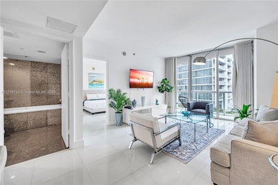 Icon Brickell Tower 3 unit 1711, Miami, FL 33131 - photo 2