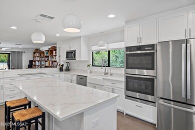 11-Kitchen