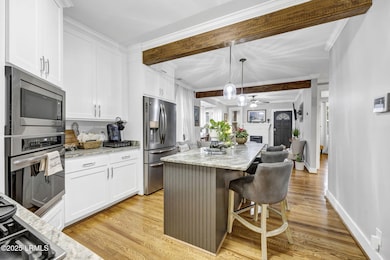12-web-or-mls-617 Graymore-110