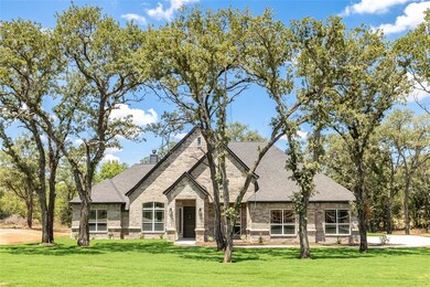 196 Clayton Crossing, Springtown, TX 76082 - photo 2