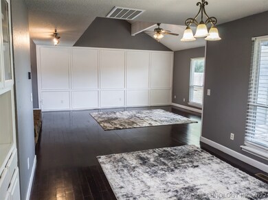 Dining / Living