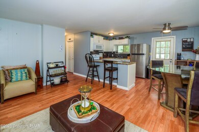 6324 Ventnor Dr, Tobyhanna, PA 18466 - photo 7