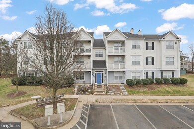 8058 Lisle Dr unit 101, Manassas, VA 20109 - photo 2