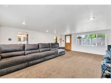 193 Santa Clara Ave, Eugene, OR 97404 - photo 5