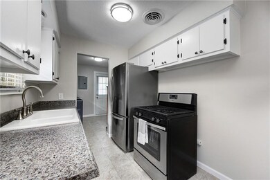 346 Erieview Blvd, Sheffield Lake, OH 44054 - photo 4