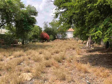 120 E Musser St, Laredo, TX 78040 - photo 4