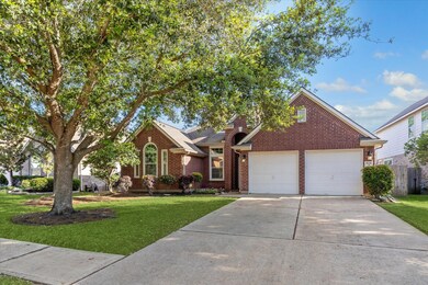 7630 Golden Thistle Ln, Cypress, TX 77433 - photo 2