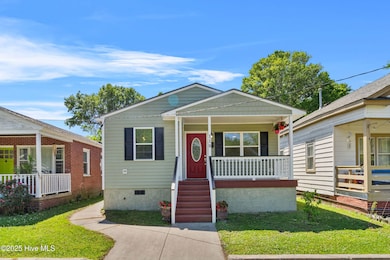 118 S 13 Front Exterior (4)