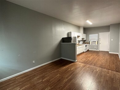 3359 Frick Rd unit 1, Houston, TX 77086 - photo 4