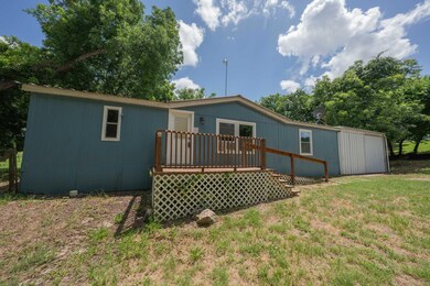 125 Draper Dr, Springtown, TX 76082 - photo 2