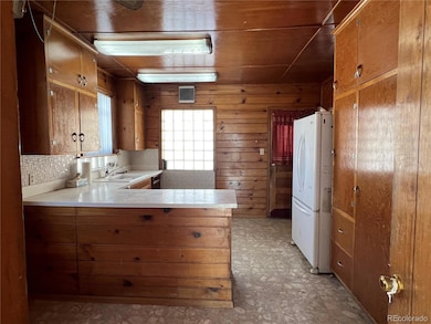 2916 8th Ave, Pueblo, CO 81008 - photo 6