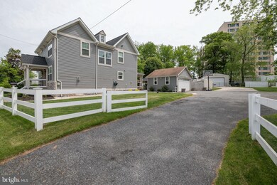 209 N Marlyn Ave, Essex, MD 21221 - photo 3