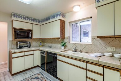 316 Ashland Ct, Gainesville, TX 76240 - photo 5