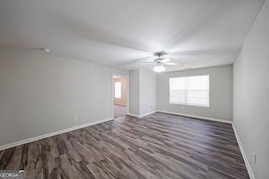 703 Stonehaven Cir, Cartersville, GA 30121 - photo 3