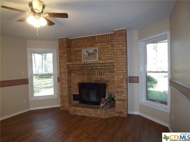 1106 Hawk Trail, Copperas Cove, TX 76522 - photo 4