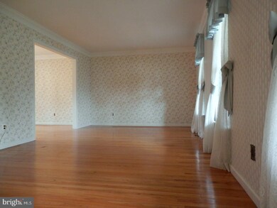 105 Collins Dr, Cherry Hill, NJ 08003 - photo 7