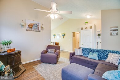 355 Monroe Dr, Colonial Beach, VA 22443 - photo 5