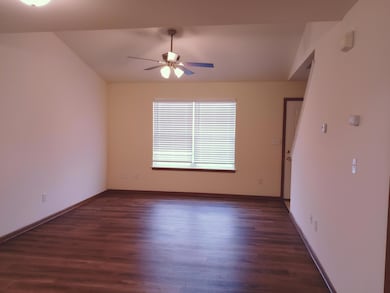 5708 Canaveral Dr unit 5710, Columbia, MO 65201 - photo 3