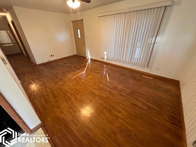 419 S Pocahontas St, Ottumwa, IA 52501 - photo 6