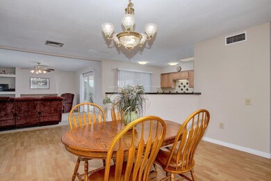 17826 N Palo Verde Dr, Sun City, AZ 85373 - photo 7