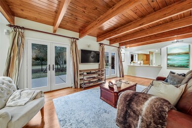 219 Yorkchester Dr, Houston, TX 77079 - photo 5