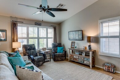 05_20633_N_102nd_Ln__05_mls