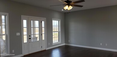 24 living roommm