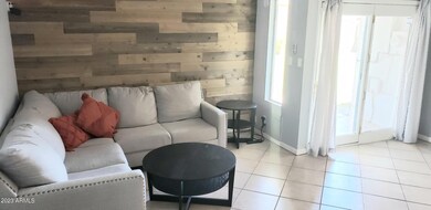 Family room 1