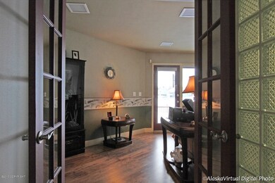To Family Room