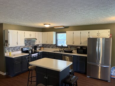 6520 Hilham Rd, Cookeville, TN 38506 - photo 2