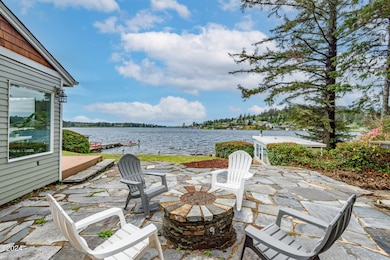 Lakeview Firepit