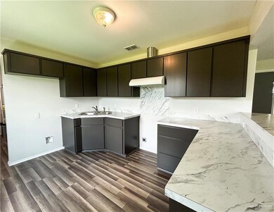 807 E Kelly Ave, Pharr, TX 78577 - photo 7