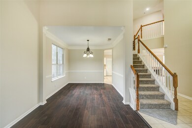 107 Mango St, Lake Jackson, TX 77566 - photo 4