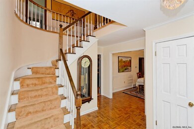 798 Avon Crest Blvd, Schenectady, NY 12309 - photo 2