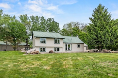 2511 Carver Ave E, Saint Paul, MN 55119 - photo 3